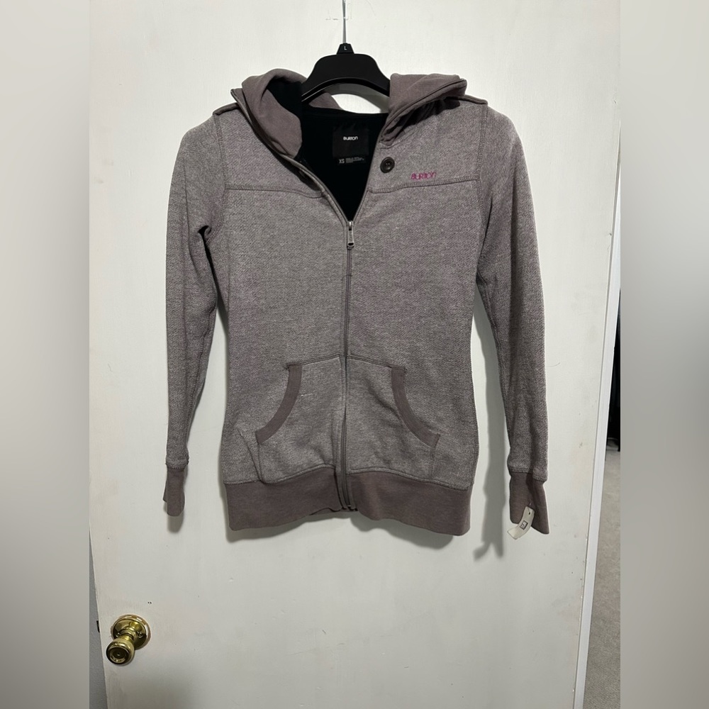 Woman’s Burton Jacket/Hoodie